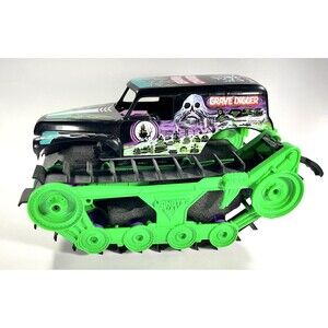 Monster Jam Grave Digger Trax Vehicle Only No Remote Powers On